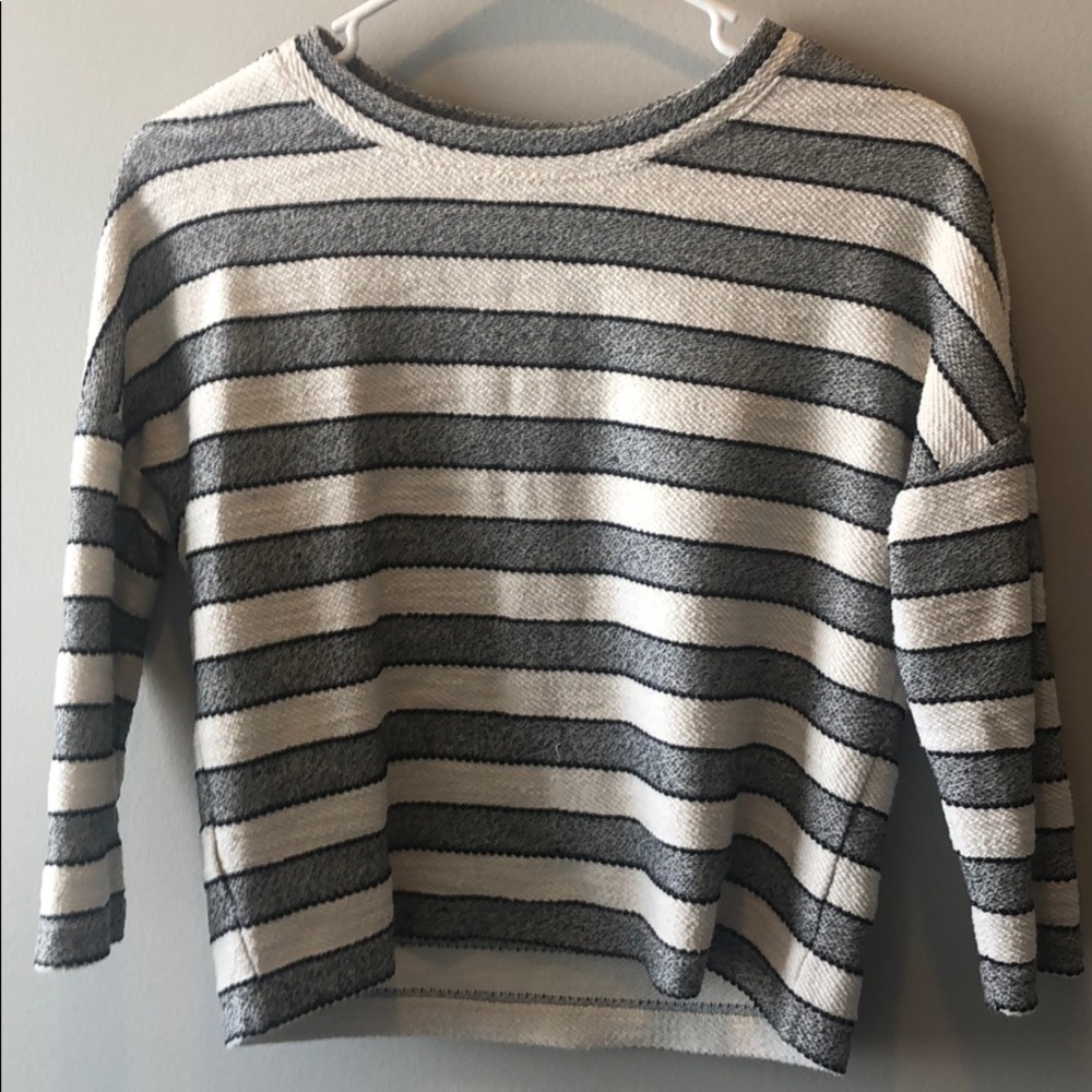Cropped 3/4 sleeve XSP striped sweater